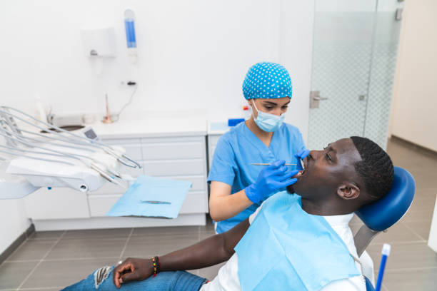 Best Dentist for Tooth Abscess  in Fredericktown, MO
